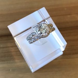 Round Zig Zag Bridal Set